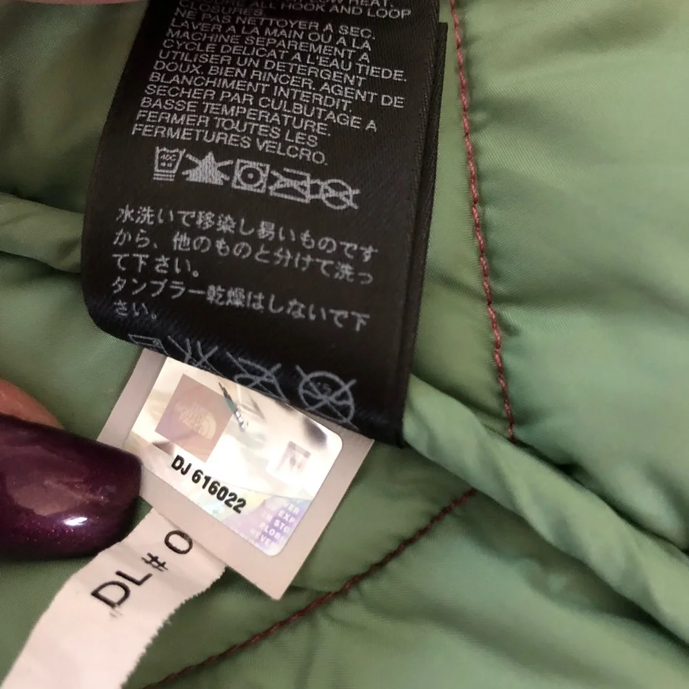 THE NORTH FACE Pink Puffer Down Jacket